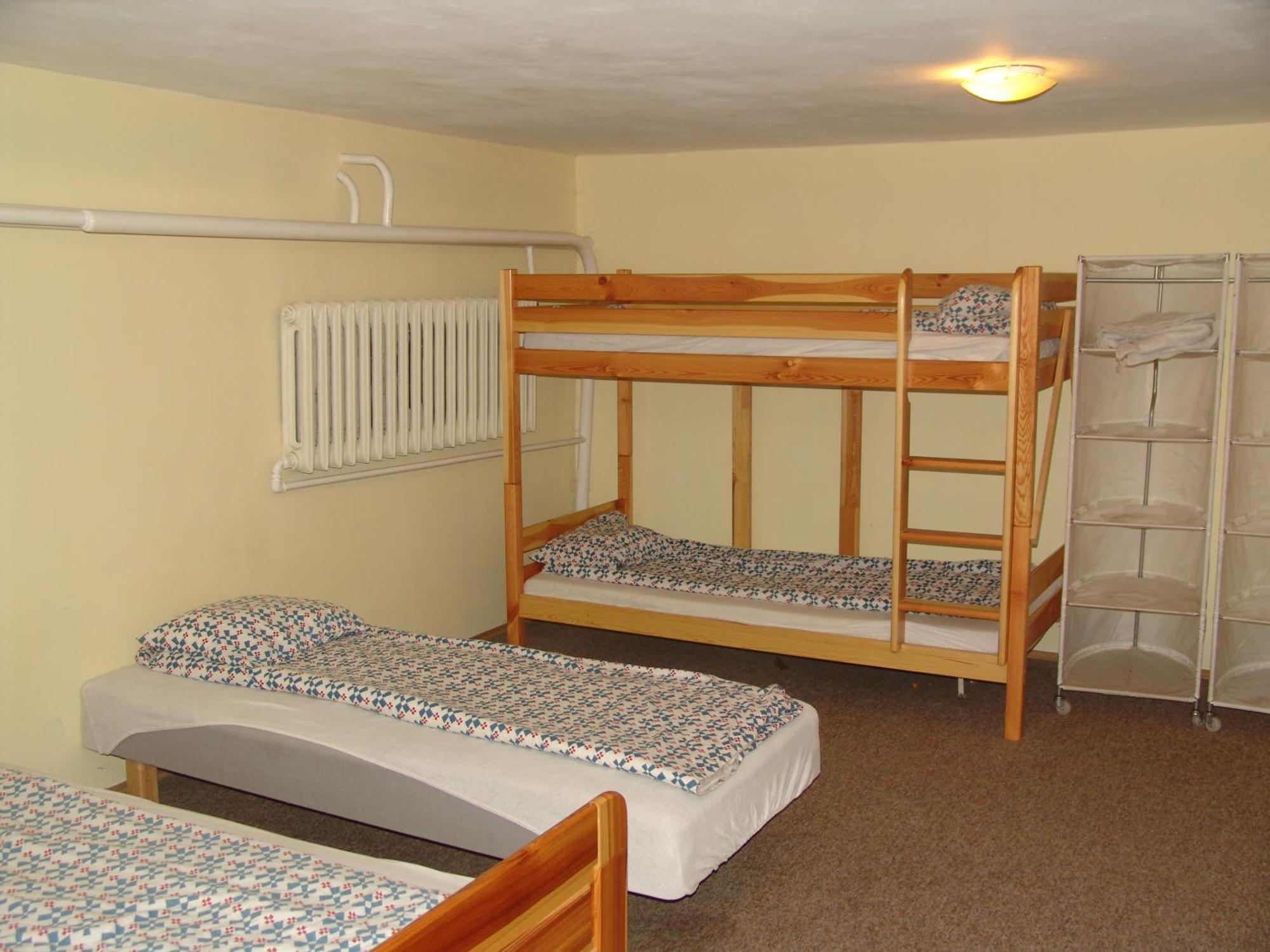 Hostel Victoria Краков Экстерьер фото