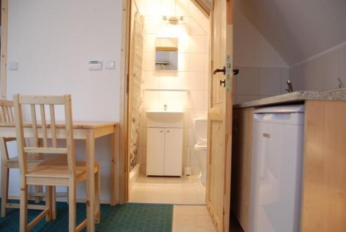 Hostel Victoria Краков Экстерьер фото